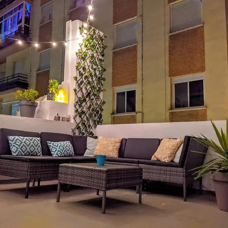 Townhouse With Amazing Rooftop Terrace