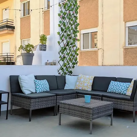 Townhouse With Amazing Rooftop Terrace